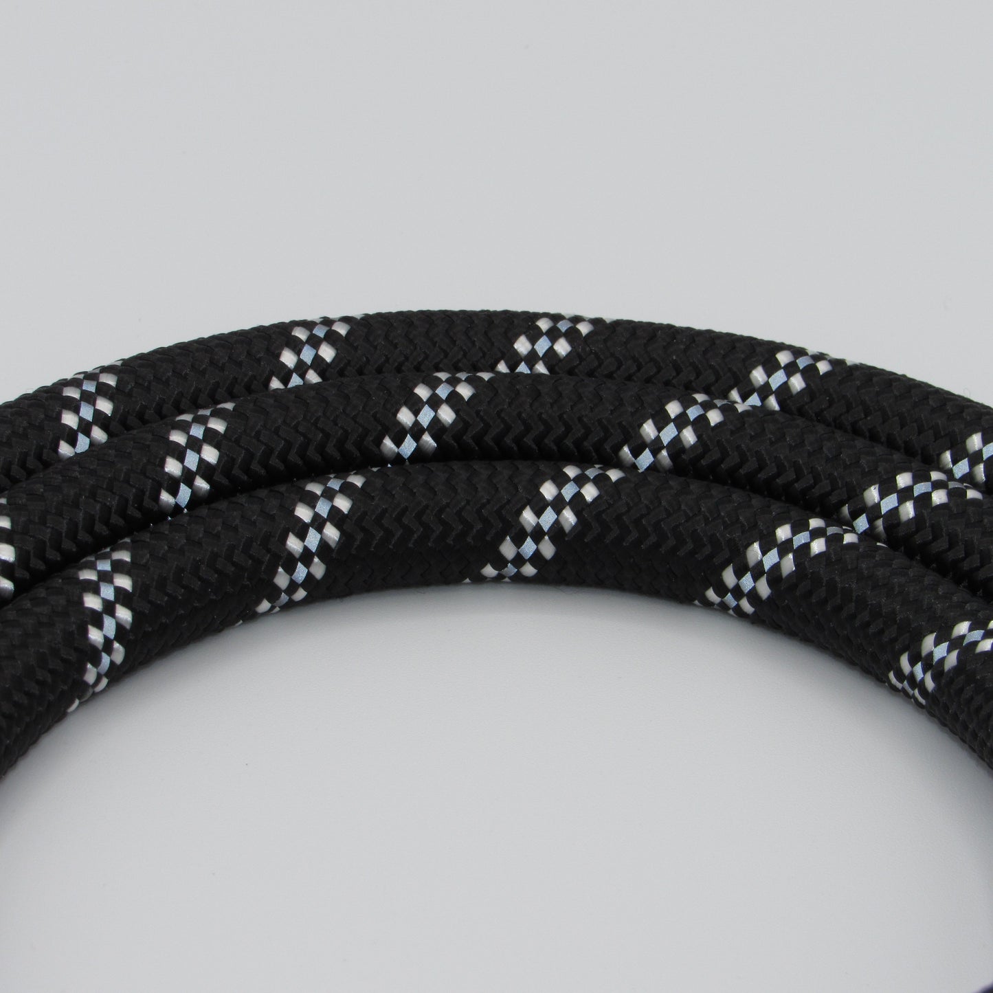 5ft Black Reflective Dog Leash Rope Close-up