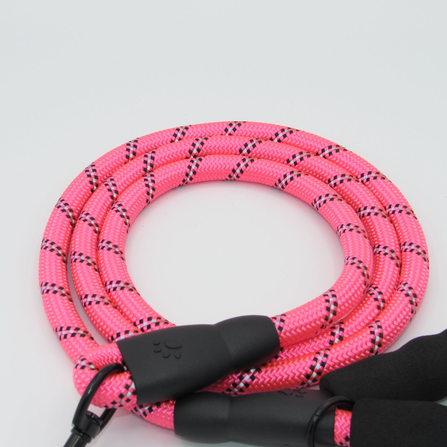 Hot Pink Reflective Dog Leash Rope Flash Close-up